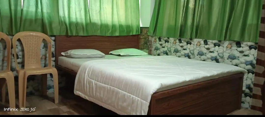 Sahil Lodge Akkalkot Akalkot Luaran gambar